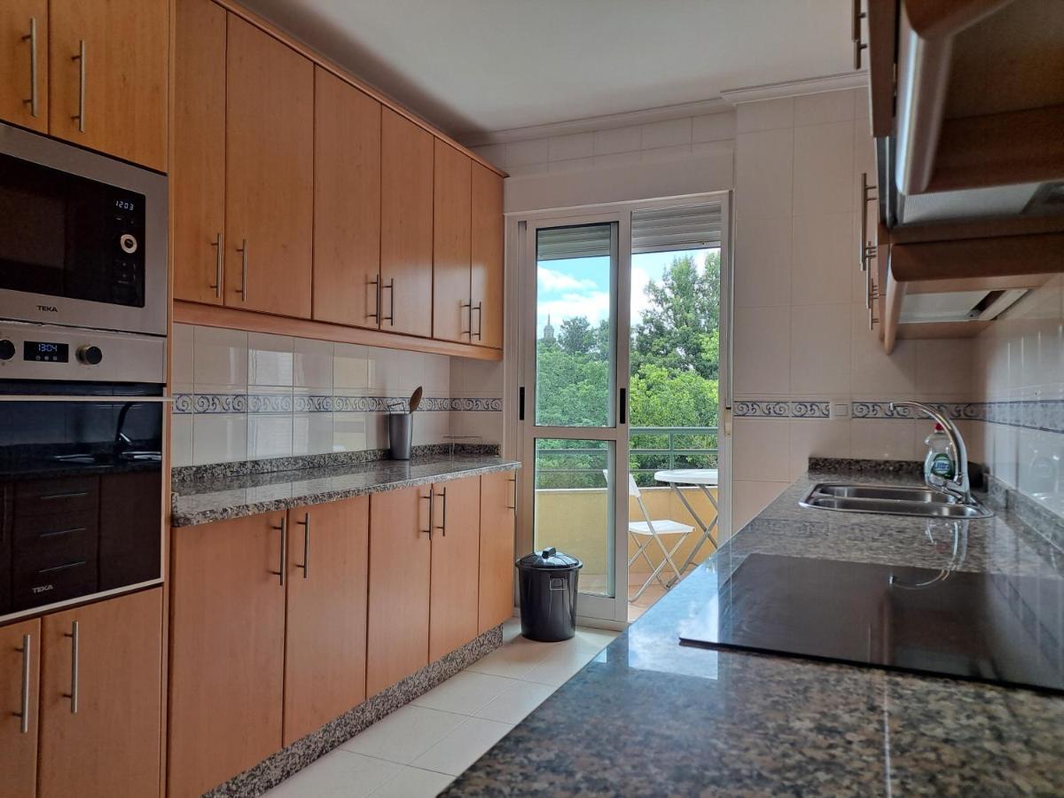 Apartamento Con Vistas, Amplio Y Luminoso Monforte De Lemos Zewnętrze zdjęcie